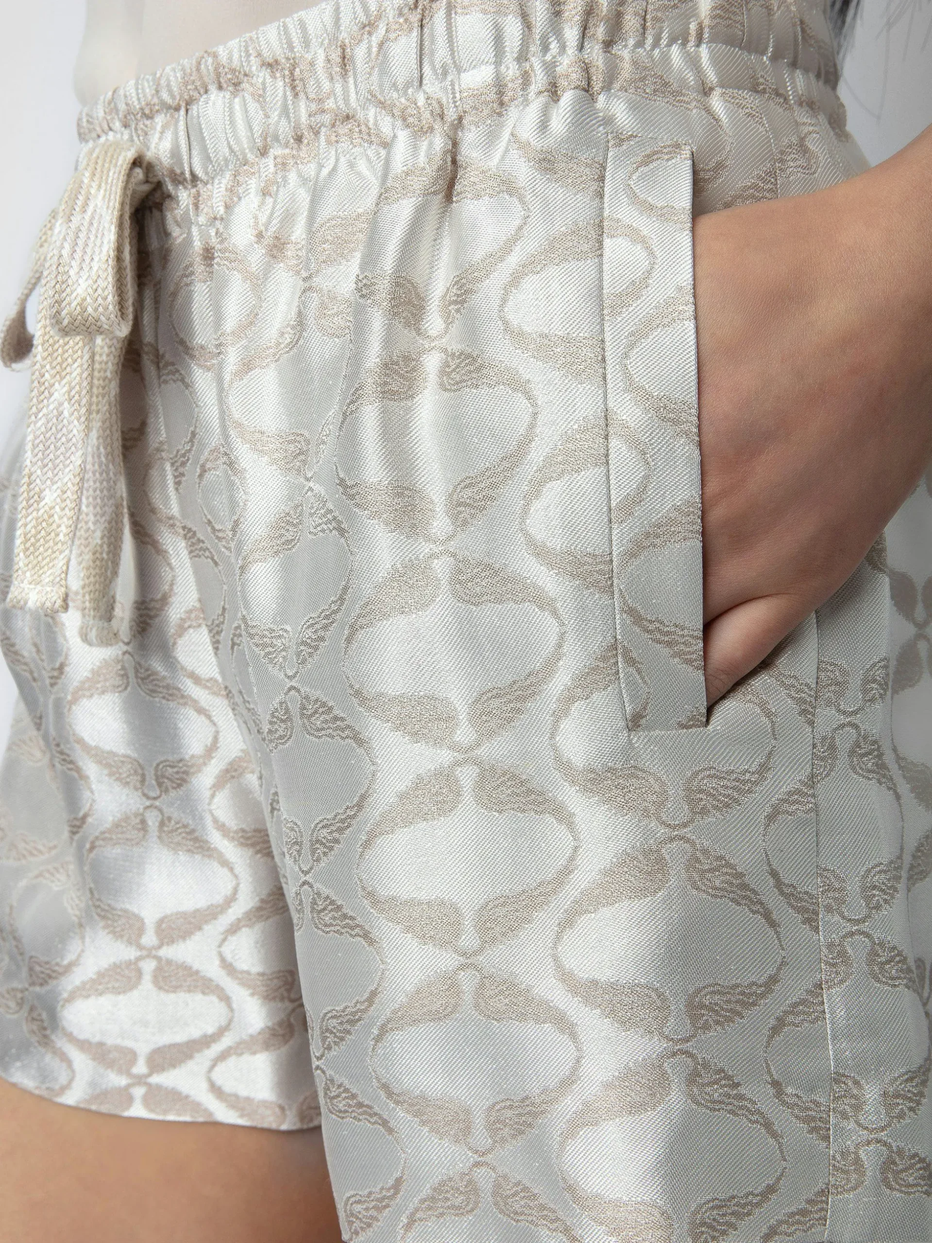 Paxi Wings Jacquard Shorts
