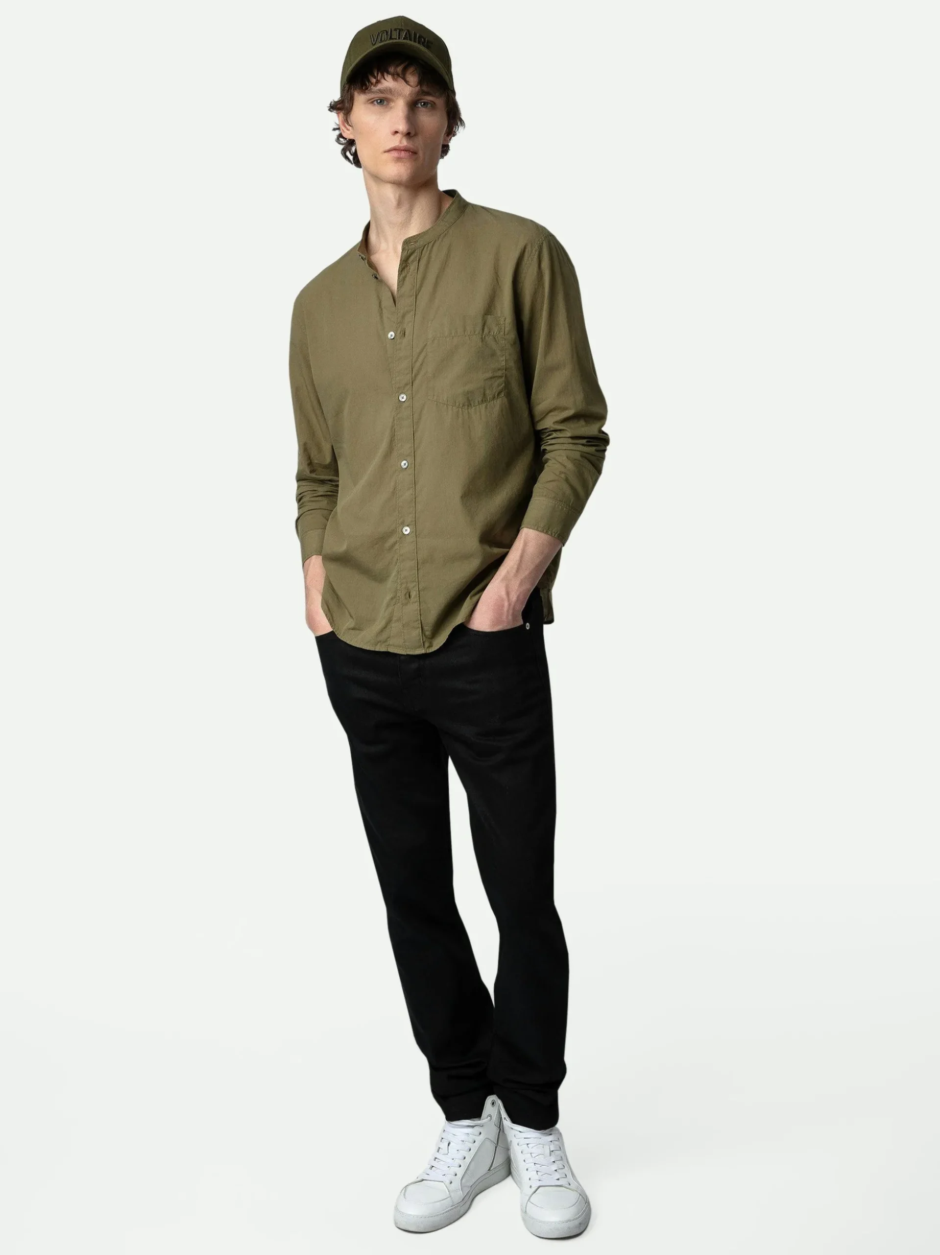 Thibault OffiserSkjørte