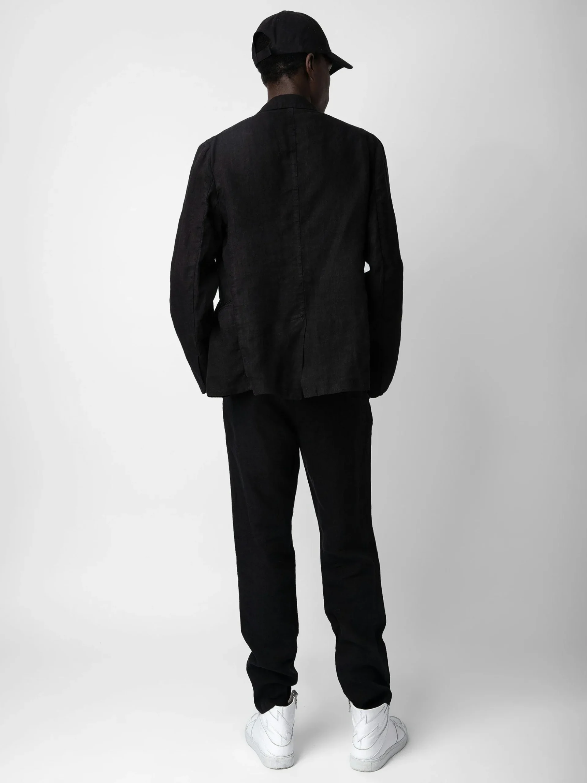 Viks Lin Blazer